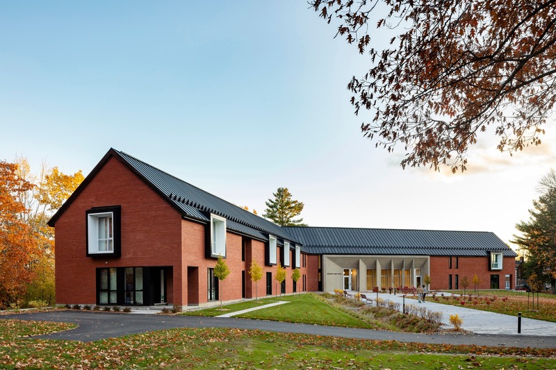 Dossier de presse | 3185-01 - Communiqué de presse | Un campus centenaire se réinvente - ARCHITEM Wolff Shapiro Kuskowski architectes - Architecture institutionnelle - Crédit photo : Maxime Brouillet