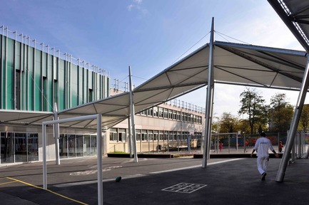 Dossier de presse | 1012-01 - Communiqué de presse | Groupe scolaire Lamoricière - archi5 - Design d’intérieur institutionnel - Crédit photo : Fabien Terreaux
