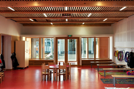 Dossier de presse | 1012-01 - Communiqué de presse | Groupe scolaire Lamoricière - archi5 - Design d’intérieur institutionnel - Crédit photo : Fabien Terreaux
