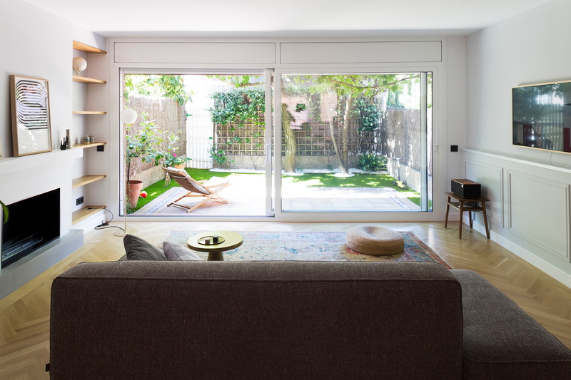 Press kit | 3175-02 - Press release | YAD House - Gokostudio, Architecture and Interior Design - Residential Interior Design - Living room - Photo credit: Valentin Hincû