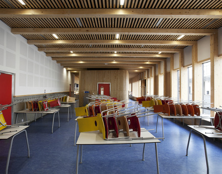 Dossier de presse | 1012-01 - Communiqué de presse | Groupe scolaire Lamoricière - archi5 - Design d’intérieur institutionnel - Crédit photo : Thomas Jorion