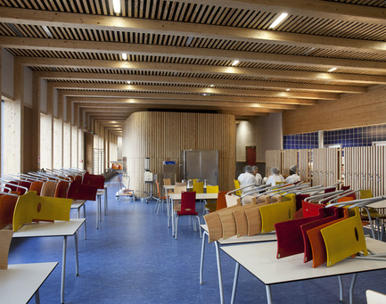 Dossier de presse | 1012-01 - Communiqué de presse | Groupe scolaire Lamoricière - archi5 - Design d’intérieur institutionnel - Crédit photo : Thomas Jorion