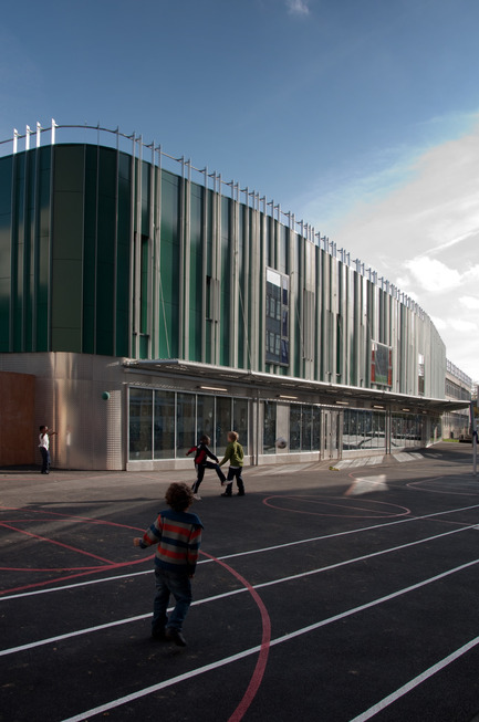 Dossier de presse | 1012-01 - Communiqué de presse | Groupe scolaire Lamoricière - archi5 - Design d’intérieur institutionnel - Crédit photo : Fabien Terreaux