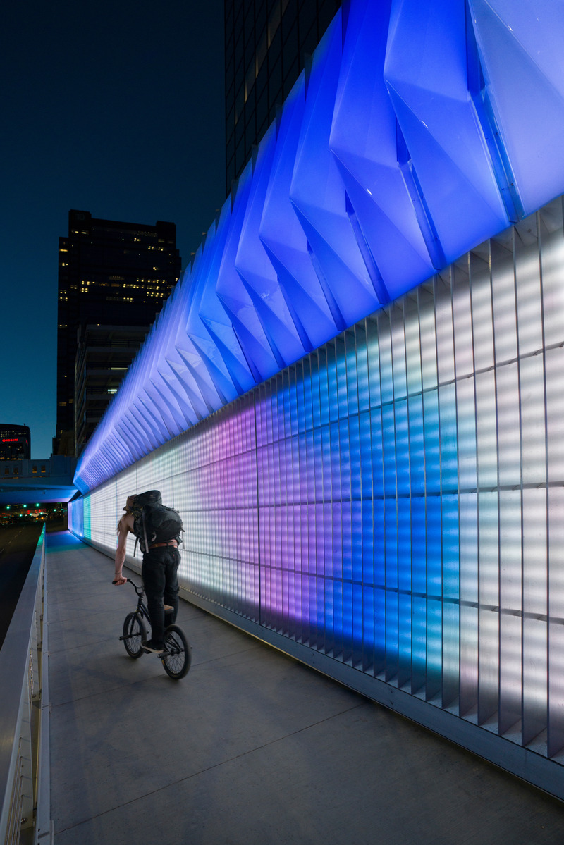 Dossier de presse | 1020-09 - Communiqué de presse | L’IRAC annonce le lauréat du Prix du cabinet d’architectes de l’année 2020 - L'Institut royal d'architecture du Canada - Concours - <p>Fourth Street Underpass Enhancement, Calgary, AB, 2019</p><p>Client: The City of Calgary</p> - Crédit photo : Bruce Edward Statham/yellowcamera