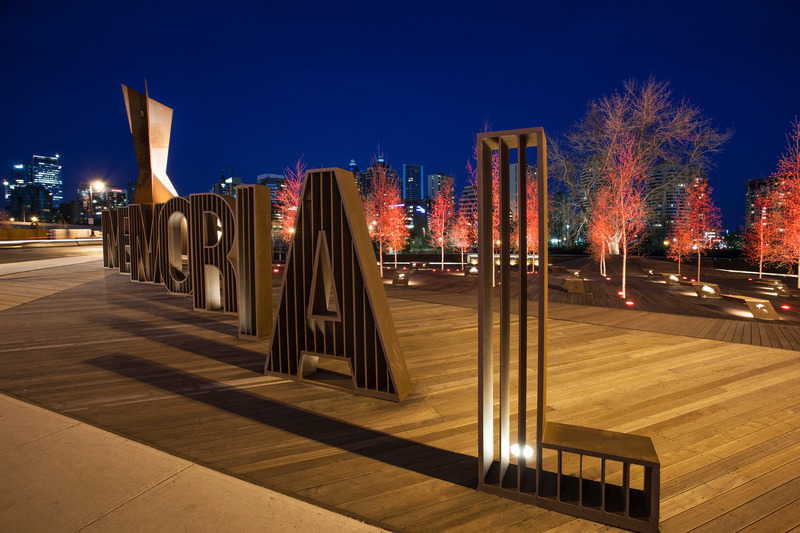 Dossier de presse | 1020-09 - Communiqué de presse | L’IRAC annonce le lauréat du Prix du cabinet d’architectes de l’année 2020 - L'Institut royal d'architecture du Canada - Concours - <p class="">Poppy Plaza, Calgary, AB, 2013</p><p class="">Client: The City of Calgary</p> - Crédit photo : Bruce Edward Statham/yellowcamera