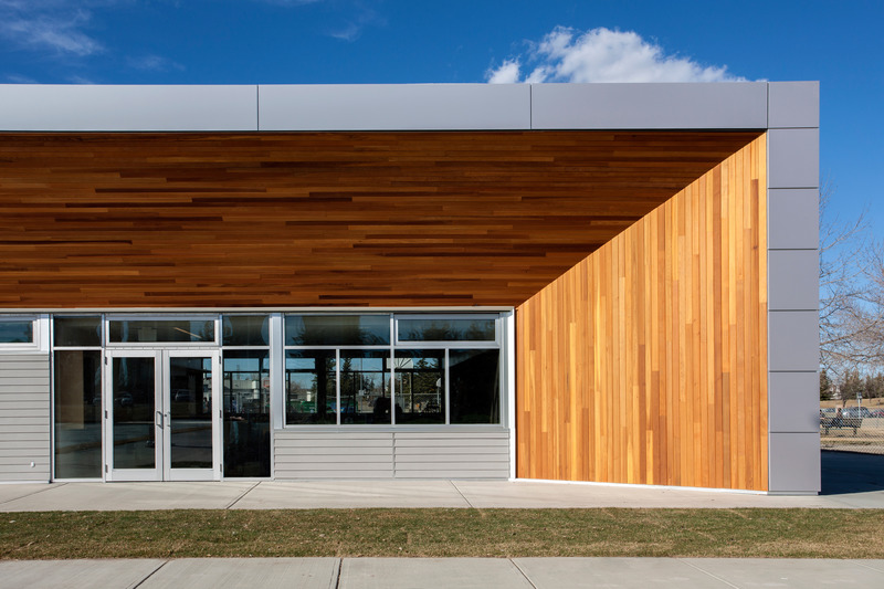 Dossier de presse | 1020-09 - Communiqué de presse | L’IRAC annonce le lauréat du Prix du cabinet d’architectes de l’année 2020 - L'Institut royal d'architecture du Canada - Concours - <p class="">Spruce Cliff Joint Use Facility, Calgary, AB, 2017</p><p class="">Client: The City of Calgary</p> - Crédit photo : Bruce Edward Statham/yellowcamera