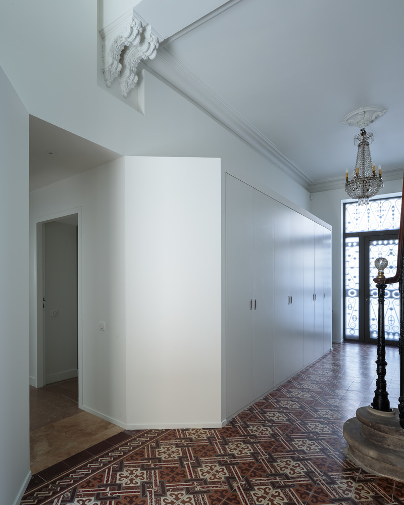 Press kit | 2926-02 - Press release | TRA house in a city center - (ma!ca) architecture - Residential Architecture - custom-made furniture<br style=""> - Photo credit: Julien Kerdraon