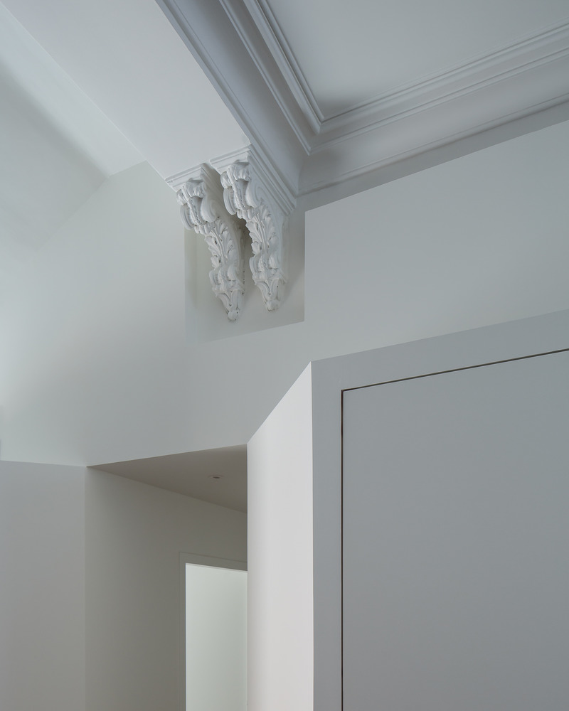 Press kit | 2926-02 - Press release | TRA house in a city center - (ma!ca) architecture - Residential Architecture - detail : wall molding<br> - Photo credit: Julien Kerdraon