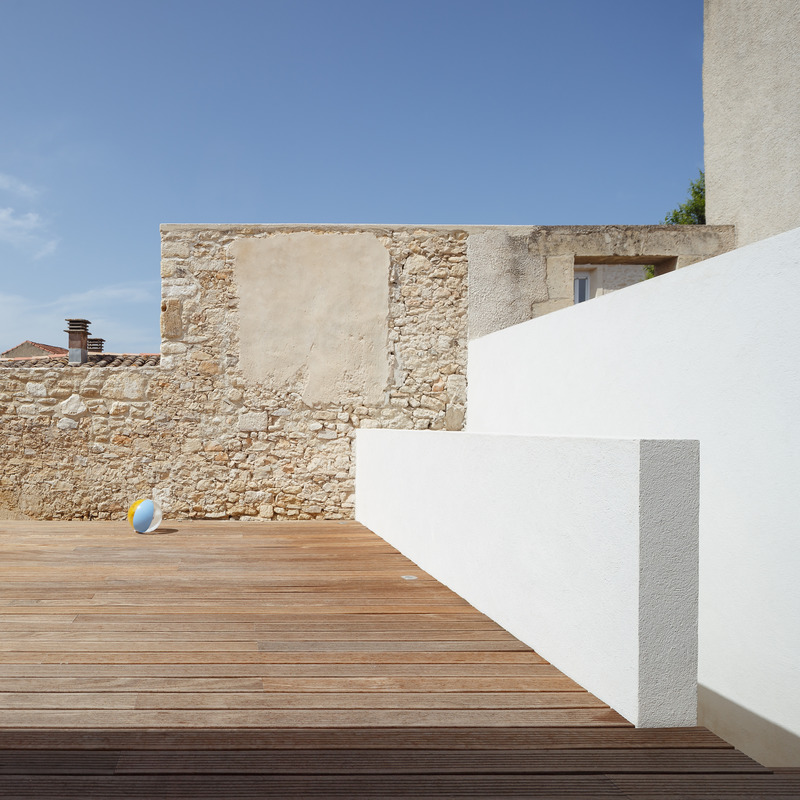 Press kit | 2926-02 - Press release | TRA house in a city center - (ma!ca) architecture - Residential Architecture - contrasts<br style=""> - Photo credit: Julien Kerdraon