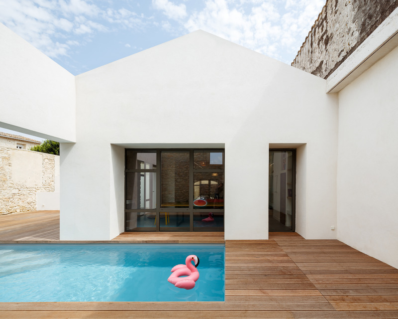 Press kit | 2926-02 - Press release | TRA house in a city center - (ma!ca) architecture - Residential Architecture - open-air patio<br style=""> - Photo credit: Julien Kerdraon