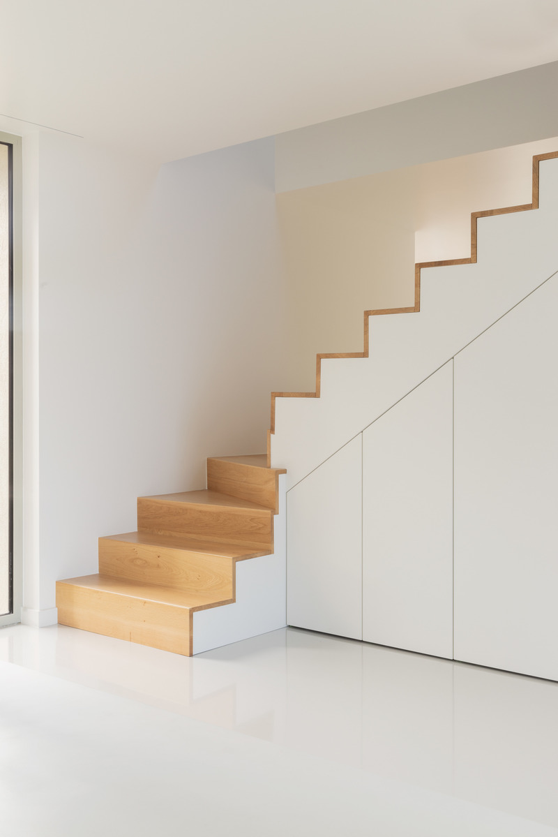 Press kit | 2926-03 - Press release | BON a house and two extensions - (ma!ca) architecture - Residential Architecture - original staircase and the light wooden surface<br style=""> - Photo credit: Aurélien Aumond