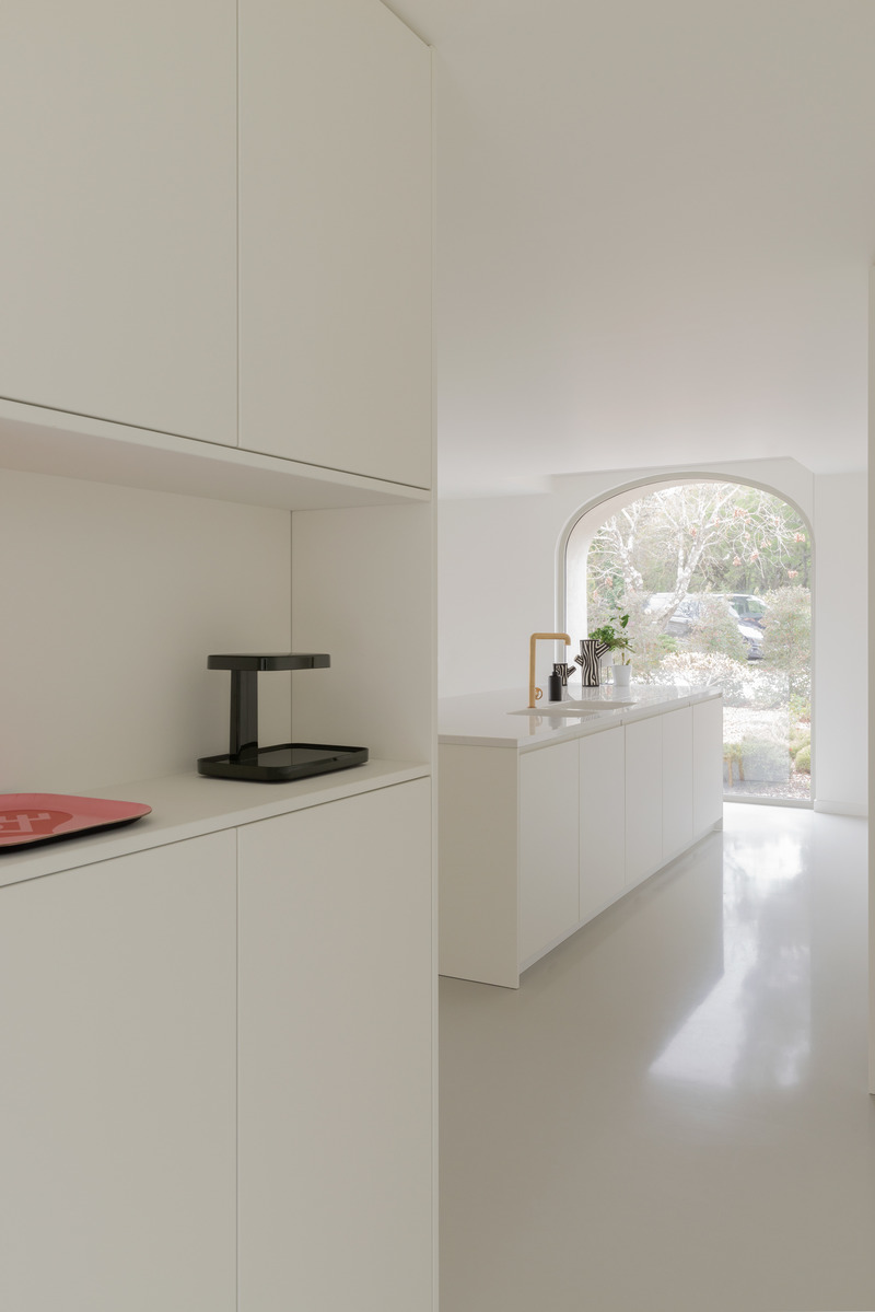 Press kit | 2926-03 - Press release | BON a house and two extensions - (ma!ca) architecture - Residential Architecture - entrance space<br> - Photo credit: Aurélien Aumond