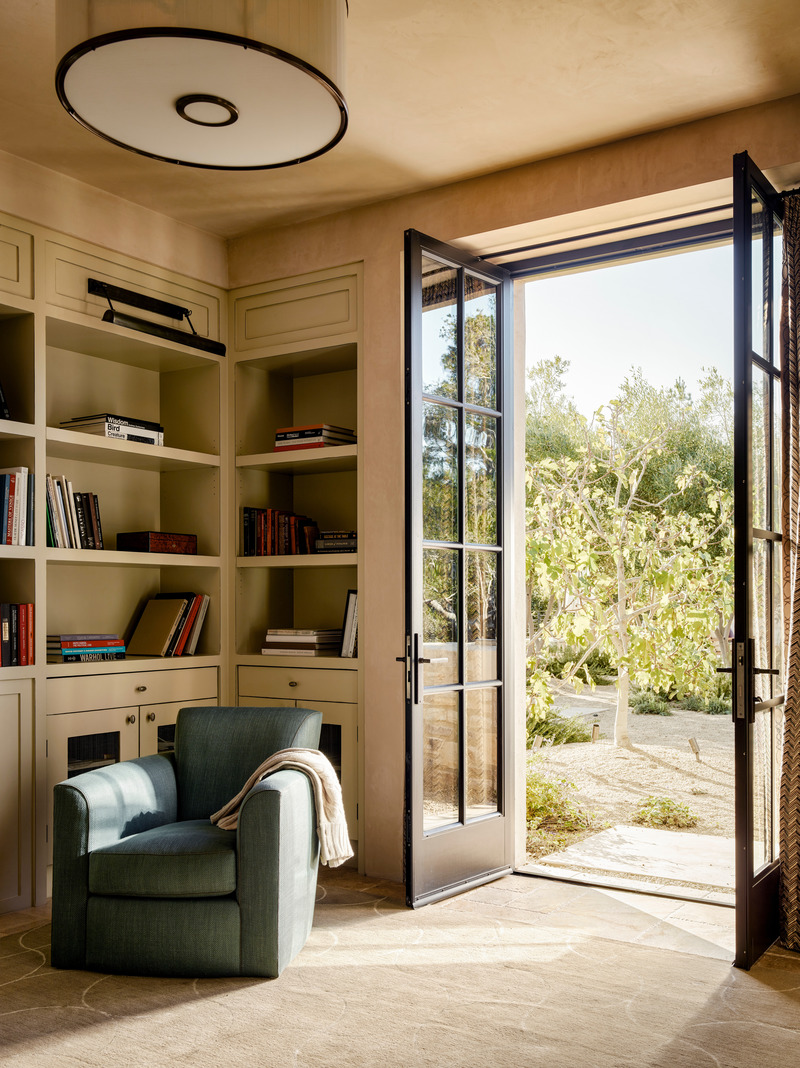 Dossier de presse | 2757-15 - Communiqué de presse | Studio Schicketanz Embraces the California Coast - Studio Schicketanz - Architecture résidentielle -  Tehama 1: "Indoor and outdoor spaces flow seamlessly together through the barest hint of doorways and enclosure," say Mary Ann Schicketanz.   - Crédit photo : Joe Fletcher Photography