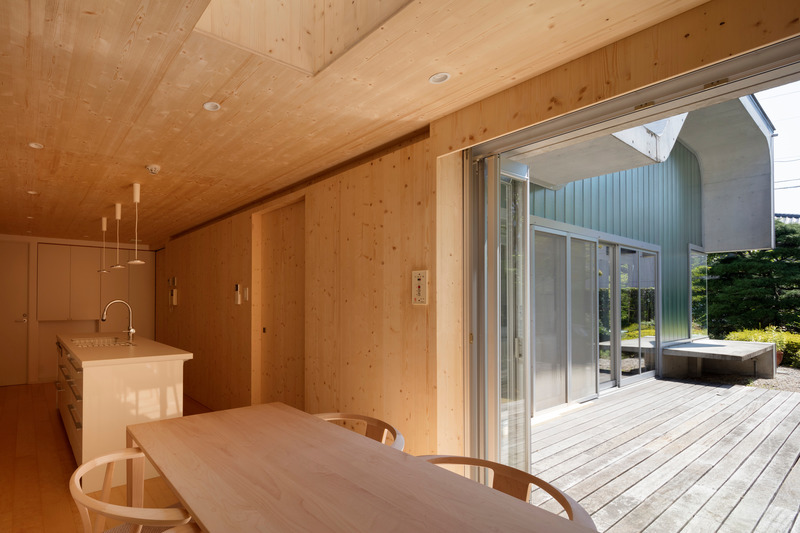 Press kit | 875-03 - Press release | Continuous Plate House 2.0 - Ryumei Fujiki + Yukiko Sato / F.A.D.S - Residential Architecture - Renovation of Kitchen Area-4 - Photo credit: Hiroshi Ueda