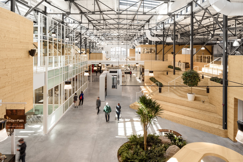 Dossier de presse | 774-12 - Communiqué de presse | L'Ordre des architectes du Québec dévoile les lauréats de ses Prix d'excellence en architecture 2020 - Ordre des architectes du Québec (OAQ) - Concours -  <p class="">Mise en valeur du patrimoine (conversion)</p><p class="">Le Grand Marché de Québec</p><p class="">Conception : Bisson associés + Atelier Pierre Thibault</p><p class="">Client : Ville de Québec</p>  - Crédit photo :  Maxime Brouillet 