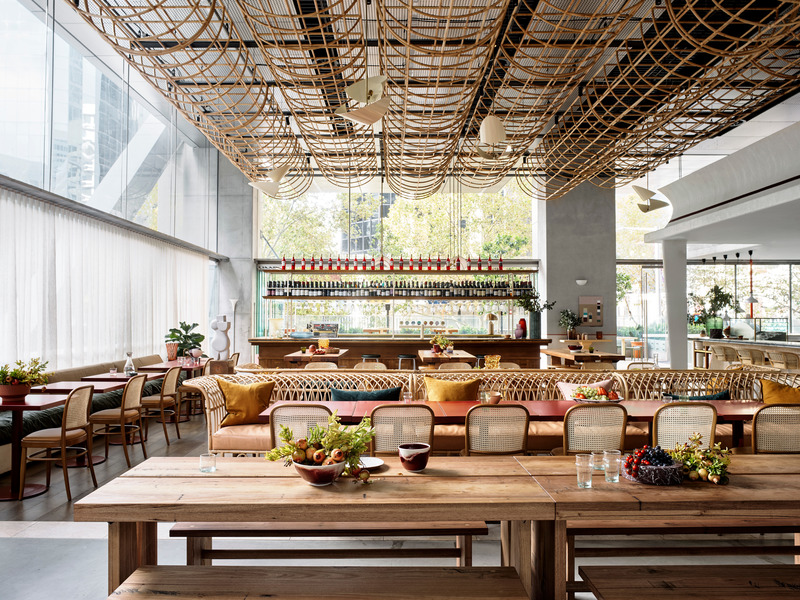 Press kit | 2887-08 - Press release | Glorietta - Alexander &CO. - Commercial Interior Design - Main dining area with rattan ceilings  - Photo credit: Anson Smart
