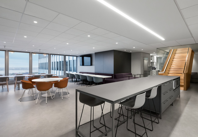 Press kit | 2403-02 - Press release | Raising The Bar - Imperatori Design | Menkès Shooner Dagenais LeTourneux Architectes - Commercial Interior Design - <p class="">Cafe connects to the hub by an internal stair</p> - Photo credit: Stéphane Brügger