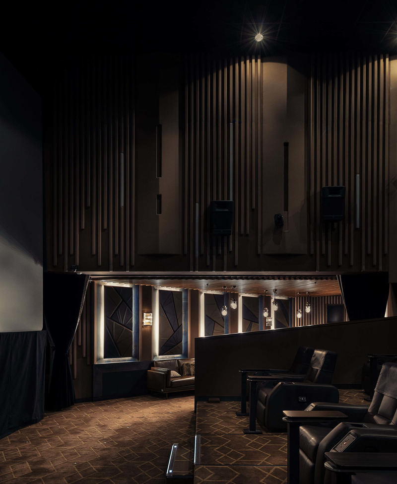 Press kit | 4899-01 - Press release | A K11 Cinema under the wave of “Design + New Retail” - Oft Interiors - Commercial Interior Design - Photo credit: <font style="vertical-align: inherit;"><font style="vertical-align: inherit;"> 照片来源：Dennis Lo  </font></font>