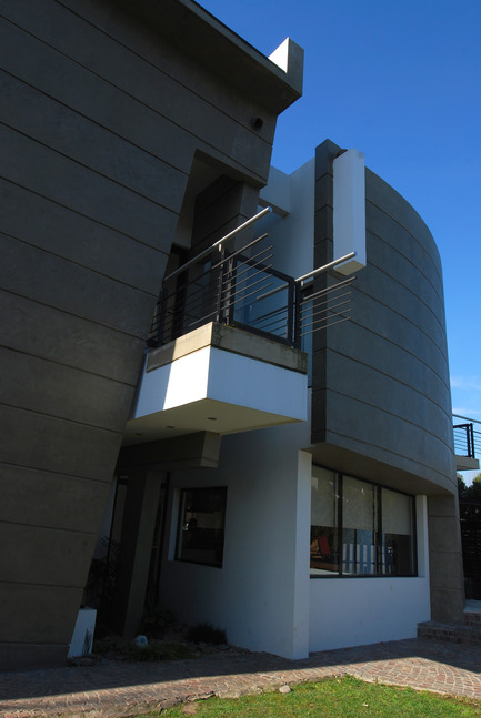 Press kit | 1003-01 - Press release | G HOUSE - G2 estudio - Residential Architecture - Photo credit: laila sartoni