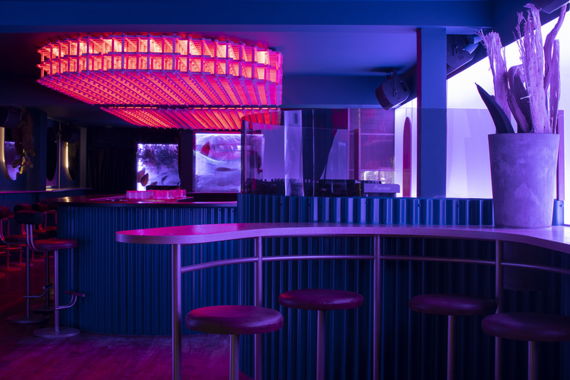 Press kit | 5174-01 - Press release | Minéral: a new multi-experience bar that’s “warmly glacial” - Blanchette Architectes - Commercial Architecture - Photo credit: Atelier Welldone