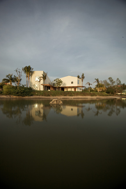Dossier de presse | 1005-01 - Communiqué de presse | SC PTV | HOUSE - Luis Aldrete | arquitectos - Architecture résidentielle - Crédit photo : Paco Pérez Arriaga