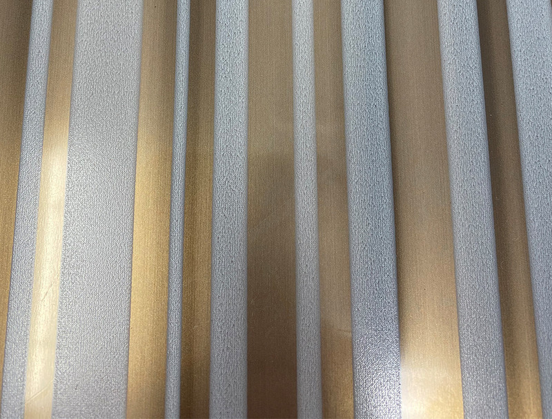 Dossier de presse | 3414-02 - Communiqué de presse | Pure + FreeForm Harnesses the Transformative Power of Light with New Collection of Metal Skins - Pure + FreeForm - Produit - Emblem - Crédit photo : Pure + FreeForm