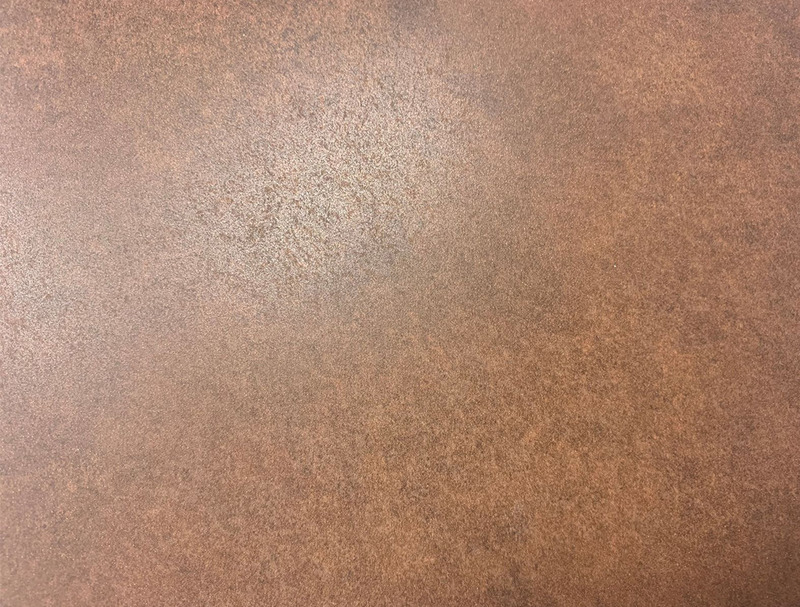 Dossier de presse | 3414-02 - Communiqué de presse | Pure + FreeForm Harnesses the Transformative Power of Light with New Collection of Metal Skins - Pure + FreeForm - Produit - Serra - Crédit photo : Pure + FreeForm