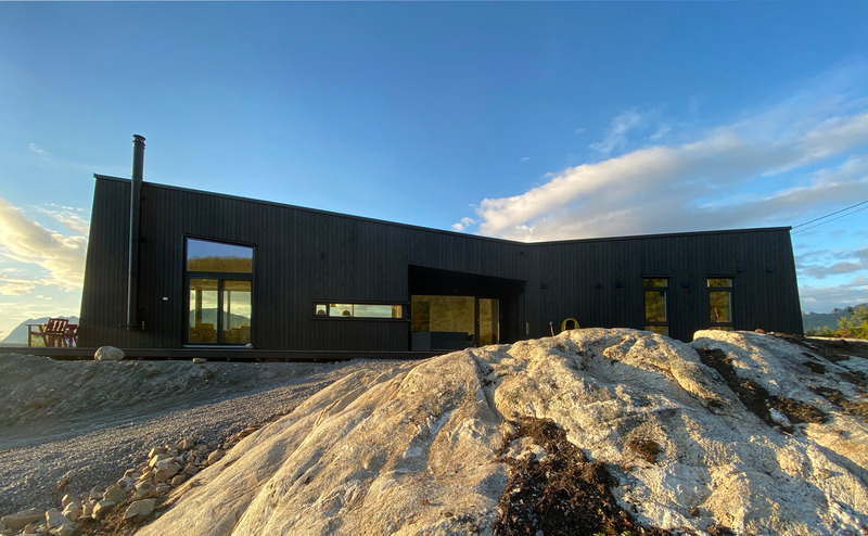Dossier de presse | 2273-02 - Communiqué de presse | Senja - Bjørnådal Arkitektstudio - Architecture résidentielle - Crédit photo : Hans-Petter Bjørnådal