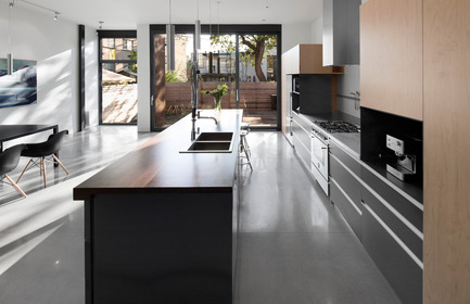 Dossier de presse | 635-04 - Communiqué de presse | Maison E3 - Natalie Dionne Architecture - Architecture résidentielle - Crédit photo : Marc Cramer