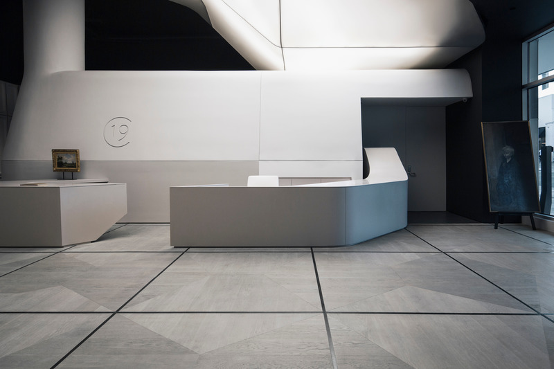Press kit | 2244-03 - Press release | BE29 - Arshia Architects - Commercial Interior Design -    Gallery 19C - Reception - Photo credit: Monika Sedziute