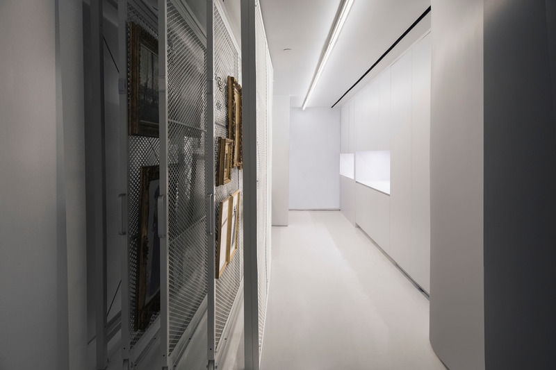Press kit | 2244-03 - Press release | BE29 - Arshia Architects - Commercial Interior Design -  Gallery 19C - Storage Room - Photo credit: Monika Sedziute