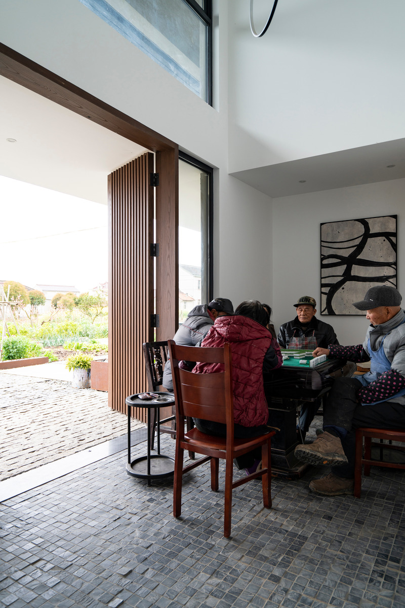Dossier de presse | 4722-01 - Communiqué de presse | House G - Interval Architects - Architecture résidentielle - Rural living room - Crédit photo : Zhi Geng