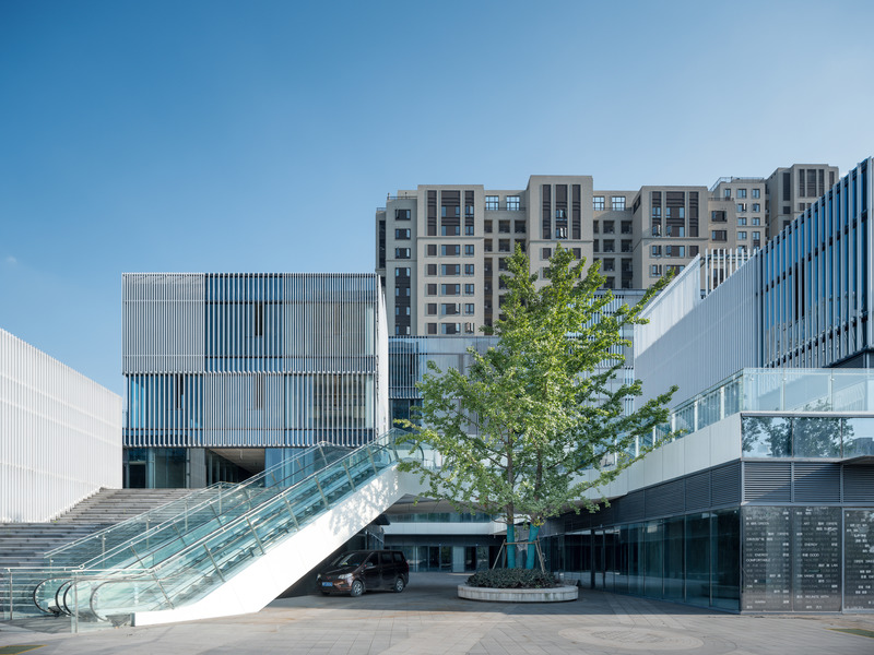 Press kit | 3565-02 - Press release | Cube Gallery - CLOU architects - Commercial Architecture - Photo credit: Wuqingshan