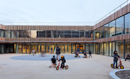 Dossier de presse | 1008-01 - Communiqué de presse | Groupe scolaire Lucie Aubrac - Dietmar Feichtinger Architectes - Architecture institutionnelle - Crédit photo : David Boureau