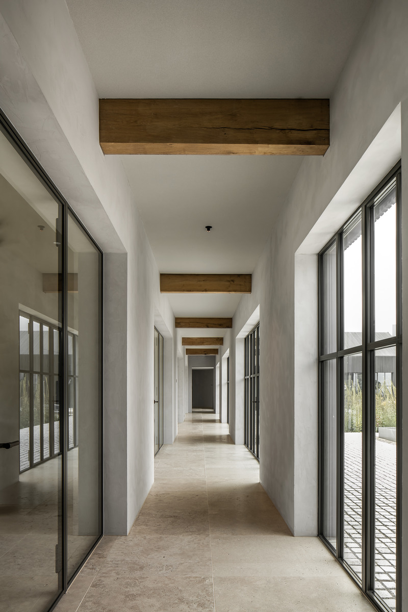 Press kit | 5236-01 - Press release | Office Brabant - Studio Piet Boon - Commercial Architecture - Photo credit: Thomas de Bruyne