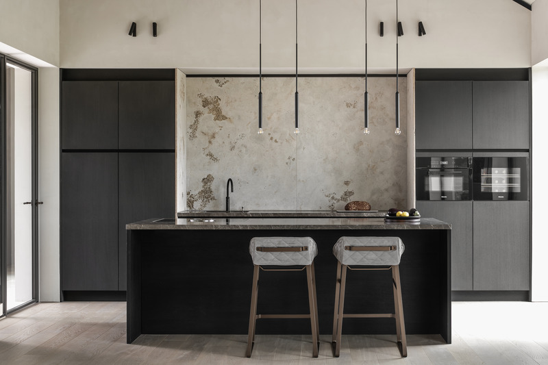 Press kit | 5236-01 - Press release | Office Brabant - Studio Piet Boon - Commercial Architecture - Piet Boon Kitchen + KEKKE stool  - Photo credit: Thomas de Bruyne