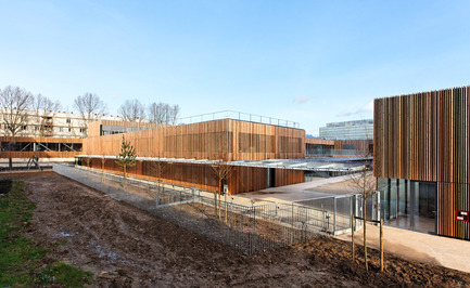 Dossier de presse | 1008-01 - Communiqué de presse | Groupe scolaire Lucie Aubrac - Dietmar Feichtinger Architectes - Architecture institutionnelle - Crédit photo : David Boureau