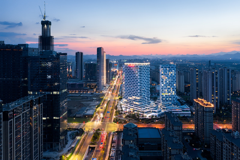 Press kit | 3565-03 - Press release | Vantone Center - CLOU architects - Commercial Architecture - Photo credit: Qingshan Wu