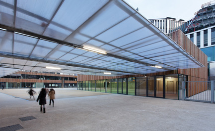 Dossier de presse | 1008-01 - Communiqué de presse | Groupe scolaire Lucie Aubrac - Dietmar Feichtinger Architectes - Architecture institutionnelle - Crédit photo : David Boureau
