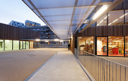 Dossier de presse | 1008-01 - Communiqué de presse | Groupe scolaire Lucie Aubrac - Dietmar Feichtinger Architectes - Architecture institutionnelle - Crédit photo : David Boureau