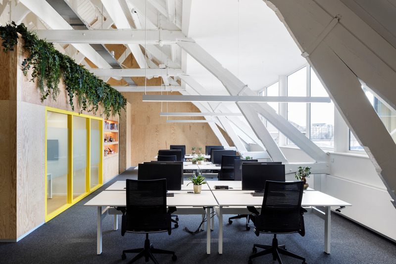 Dossier de presse | 5275-01 - Communiqué de presse | International Award for 'the Attic' - JDWA (Johan de Wachter Architecten) - Design d’intérieur commercial - Crédit photo : Sonia Mangiapane