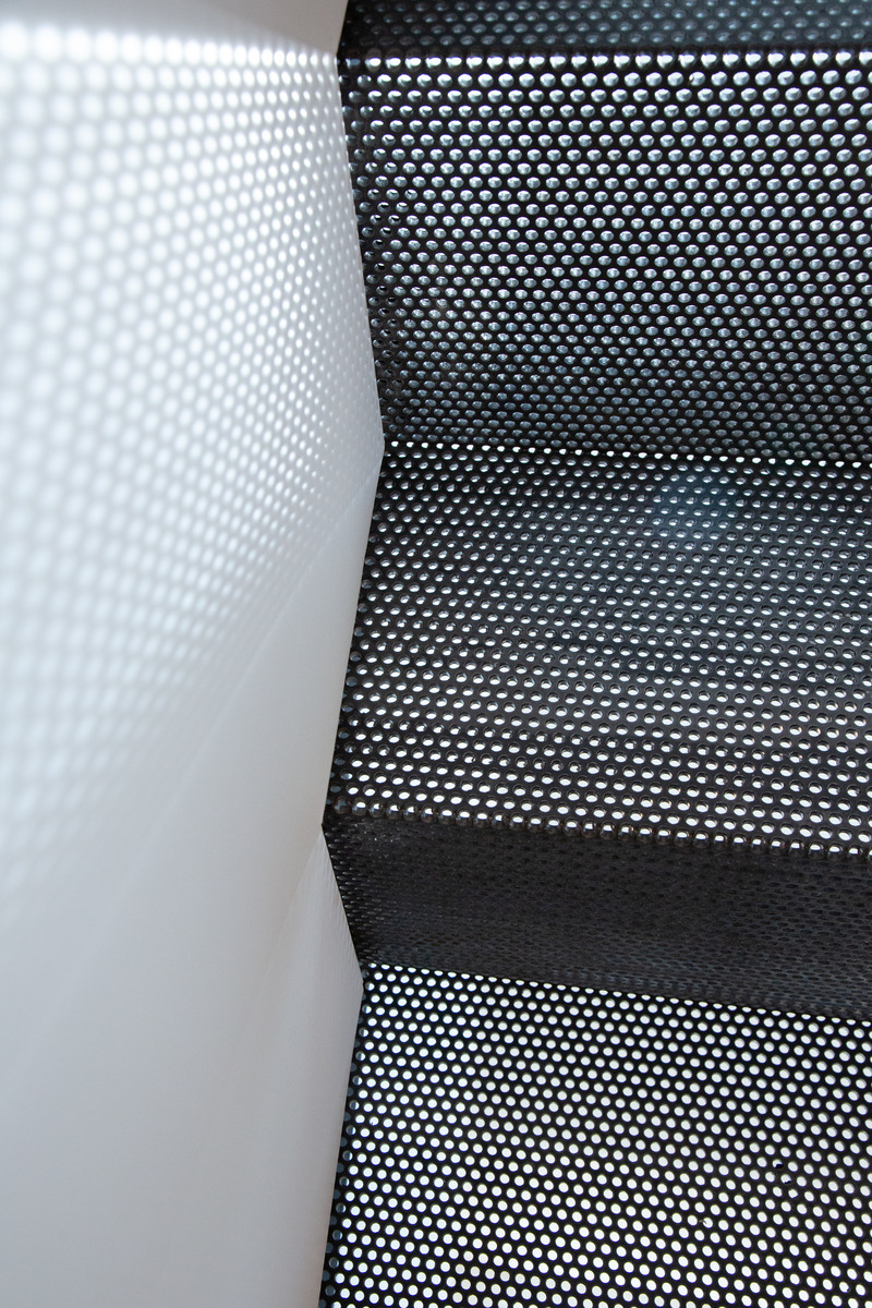 Dossier de presse | 5243-01 - Communiqué de presse | Downtown Loft - Bushman Dreyfus Architects - Design d’intérieur résidentiel - Loft stair detail<br> - Crédit photo : Virginia Hamrick Photography