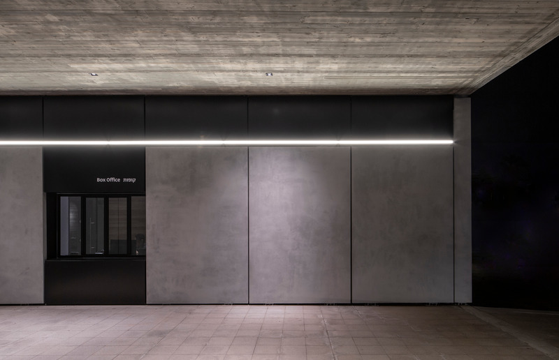 Dossier de presse | 5296-01 - Communiqué de presse | TEO Center for Culture, Art and Content - A. Lerman Architects Ltd. - Architecture institutionnelle - Main Entrance at night - Crédit photo : Nimrod Levy