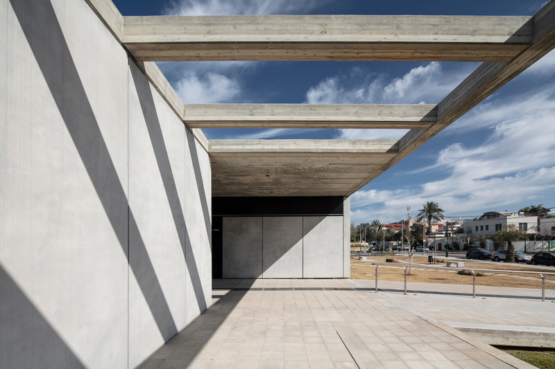 Dossier de presse | 5296-01 - Communiqué de presse | TEO Center for Culture, Art and Content - A. Lerman Architects Ltd. - Architecture institutionnelle - Entrance Pergola - Crédit photo : Amit Geron