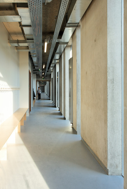 Dossier de presse | 1008-01 - Communiqué de presse | Groupe scolaire Lucie Aubrac - Dietmar Feichtinger Architectes - Architecture institutionnelle - Crédit photo : David Boureau
