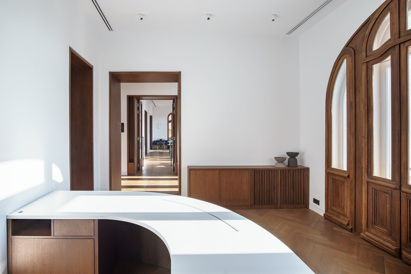 Press kit | 809-31 - Press release | Announcing the Winners of the 2020 AZ Awards - AZURE - Competition - <p>Winner in Commercial and Institutional Interiors</p><p><br></p><p>Manea Kella: Casa Popeea, Brăila, Romania </p> - Photo credit: AZURE