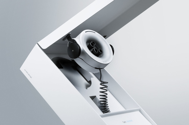 Dossier de presse | 3709-01 - Communiqué de presse | Scribit, the Wall-Mounted Drawing Robot to Uplift Your Workspace - Scribit - Design graphique - Crédit photo : Scribit