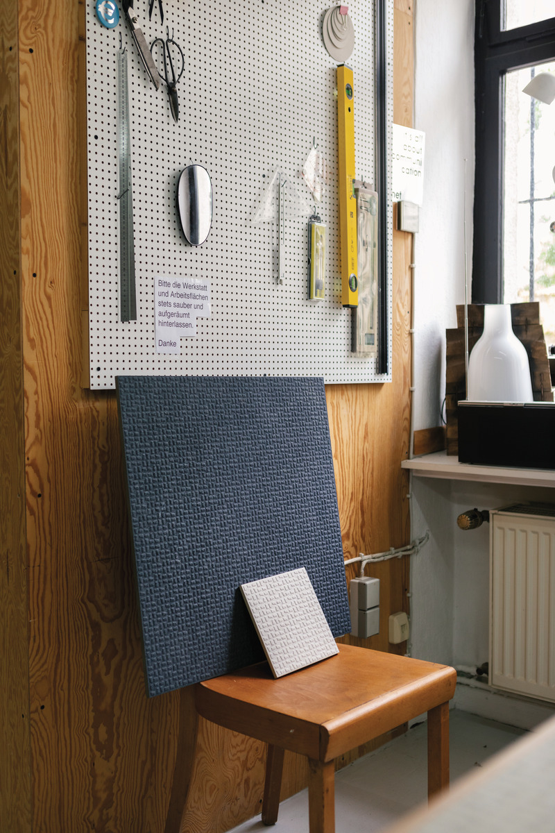 Press kit | 2506-07 - Press release | Agrob Buchtal Cooperates With Designer Sebastian Herkner - AGROB BUCHTAL - Product - Photo credit:  agrob-buchtal.de / @hejm.photo c/o @fariyalkennel 