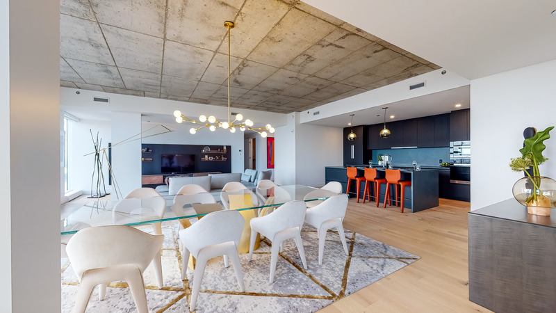 Press kit | 5456-01 - Press release | The unveiling of the 38th Floor Model Penthouse: the Latest Milestone of the Humaniti Montréal Real Estate Project - Humaniti Montréal - Real Estate - Humaniti Penthouse_livingroom 1 - Photo credit: ExploraTerra
