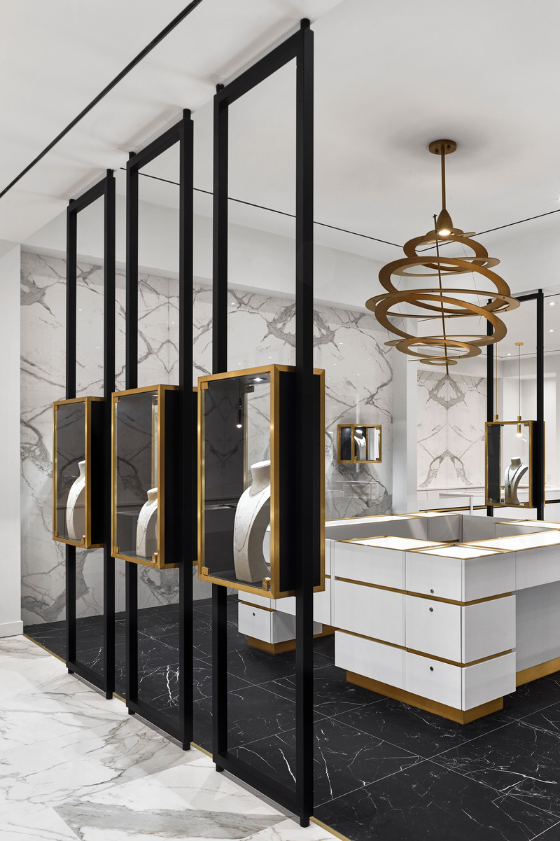 Press kit | 1359-03 - Press release | A Show-Stopping Retail Environment with Timeless Appeal - Cecconi Simone Inc. - Commercial Interior Design - Photo credit: Shai Gil
